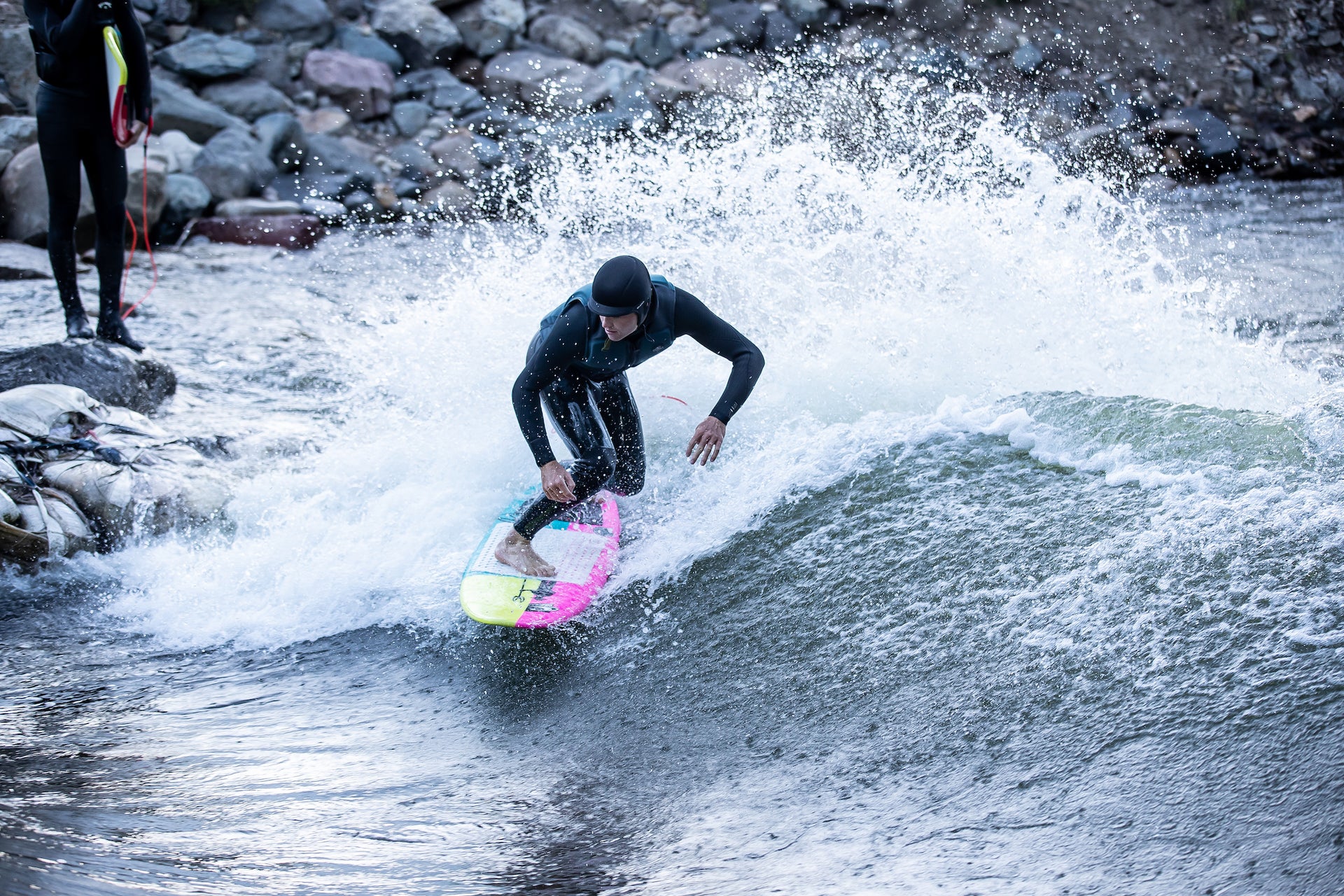 Natural Waves Versus Whitewater Parks: What Type of Wave is Best for River Surfing?